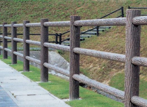 転落防止・横断防止プラ擬木柵 テンダーウッド超軽量横木柵レコオークセンタータイプ