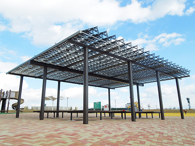 新発想のフラクタル日よけ